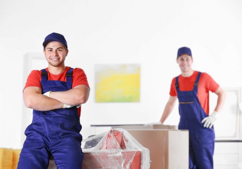 Man and van removals service for flats and homes in Finsbury Park