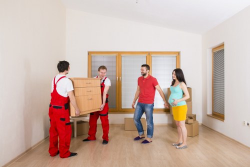 Local moving help for flats and businesses around Finsbury Park