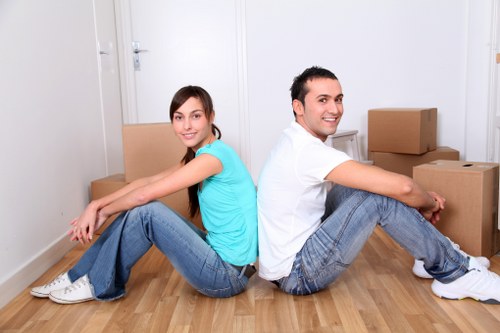 Local moving truck service near residential streets in Finsbury Park