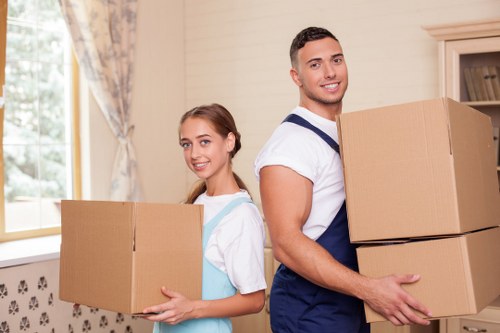 Local moving and delivery service covering Finsbury Park and nearby areas